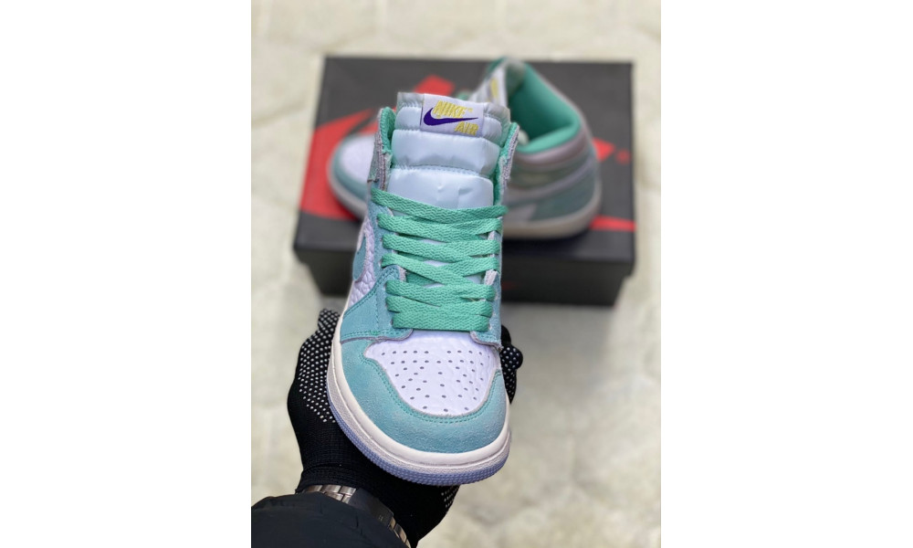 Nike Air Jordan 1 Retro Turbo Green